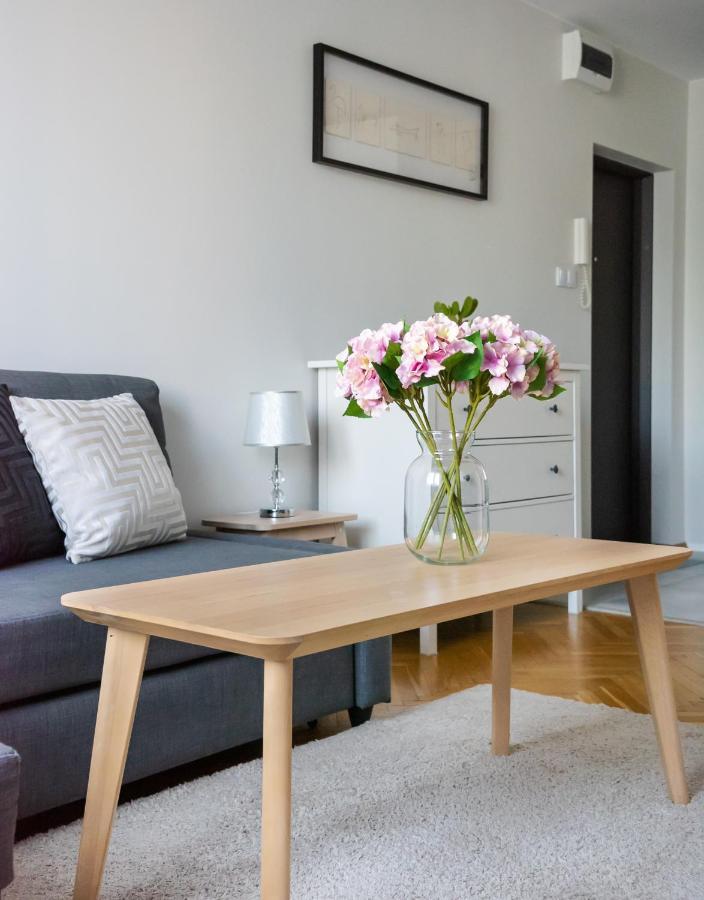 Nowogrodzka Grey Apartment วอร์ซอ ภายนอก รูปภาพ
