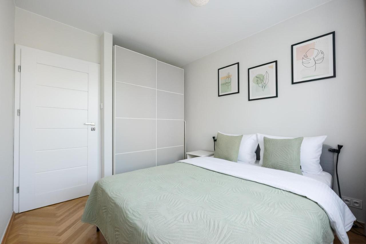 Nowogrodzka Grey Apartment วอร์ซอ ภายนอก รูปภาพ