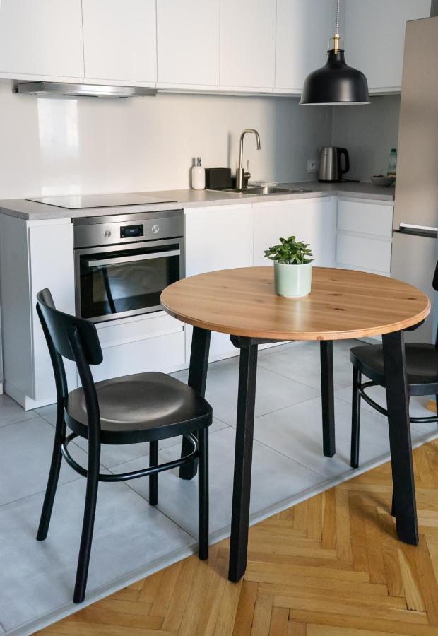 Nowogrodzka Grey Apartment วอร์ซอ ภายนอก รูปภาพ
